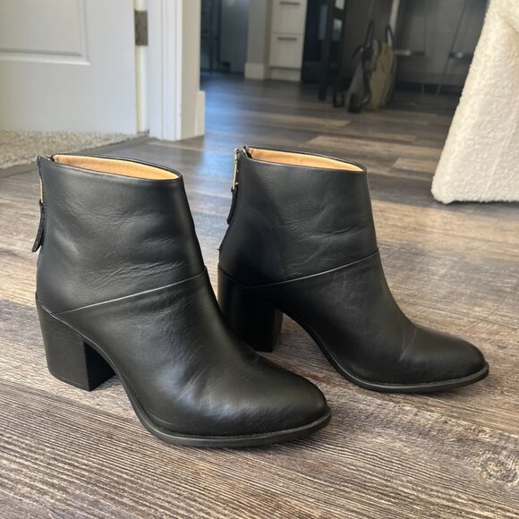 Nisolo Dari Commuter Boot in Black 7.5 - Picture 4 of 7